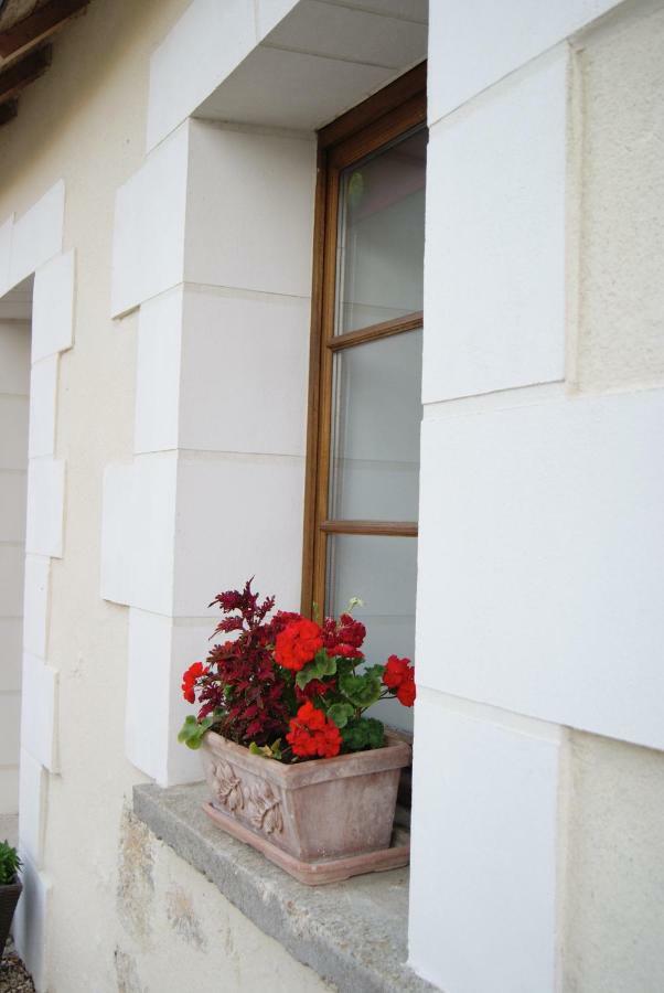 La Bihourderie Bed & Breakfast Azay-sur-Indre ภายนอก รูปภาพ