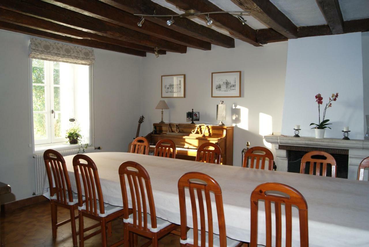 La Bihourderie Bed & Breakfast Azay-sur-Indre ภายนอก รูปภาพ