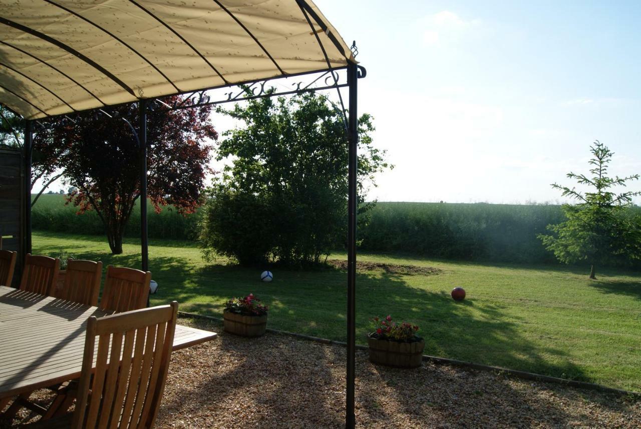 La Bihourderie Bed & Breakfast Azay-sur-Indre ภายนอก รูปภาพ